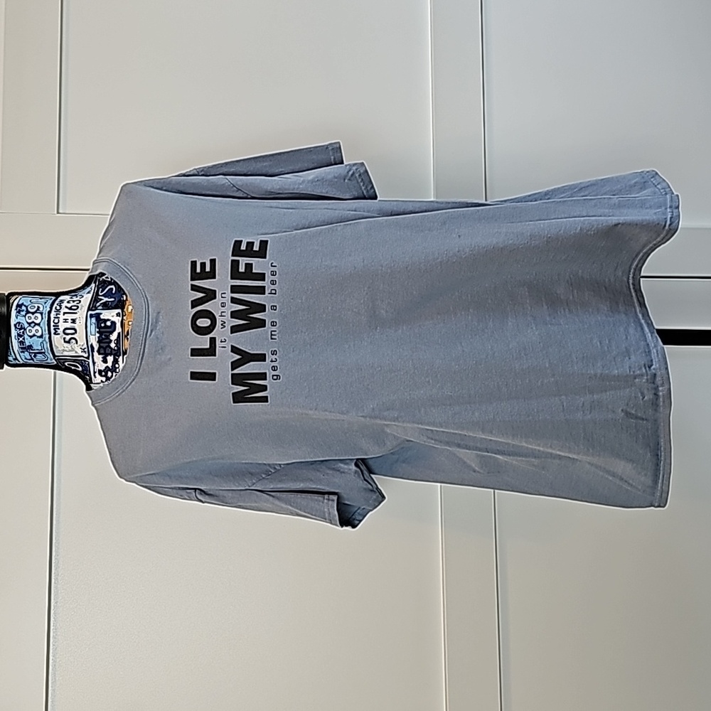 Men's XL short sleeve tee shirt